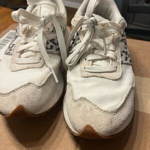 New Balance Women's Cream and Beige Athletic Sneakers with Leopard Accent